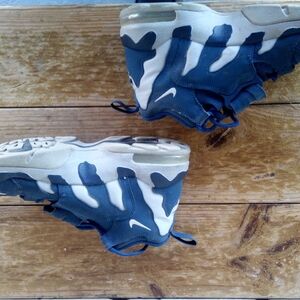 Nike DT Max 96 Deion Sanders